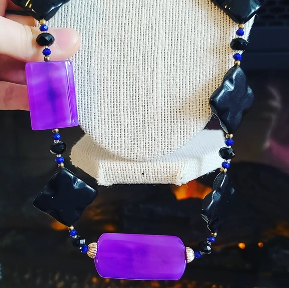 Purple Agate, Black Agate necklace - Picture 4 of 4